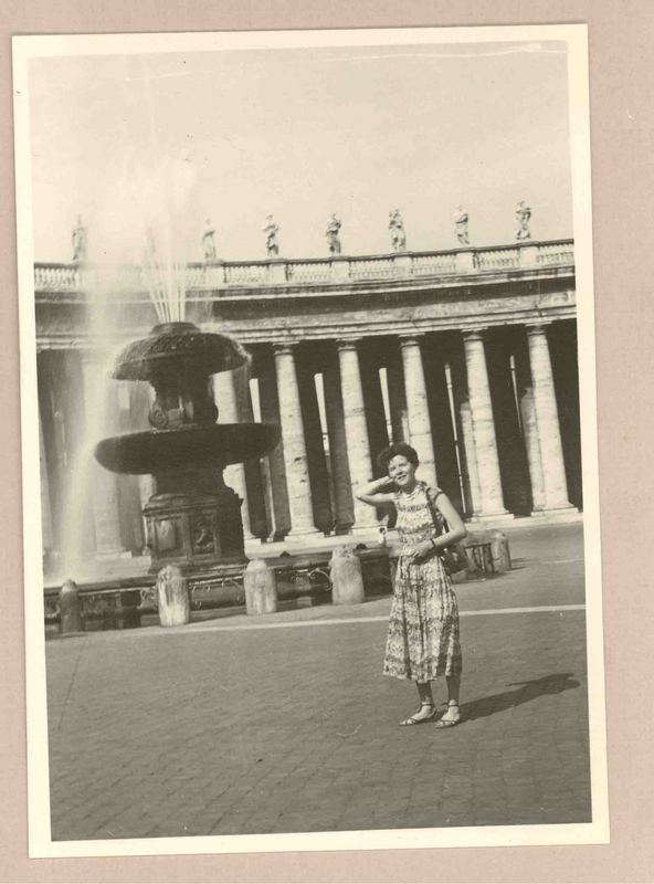 [Doris Dana en Roma]  [fotografía].