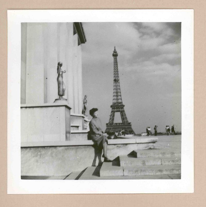 [Doris Dana en París]  [fotografía].
