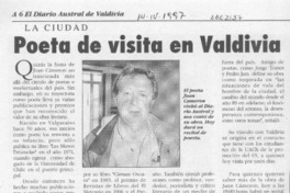 Poeta de visita en Valdivia  [artículo].