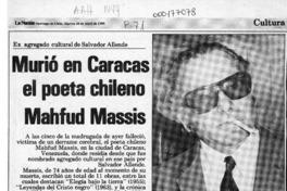 Murió en Caracas el poeta chileno Mahfud Massis  [artículo].