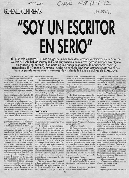 "Soy un escritor en serio"  [artículo] Paula Escobar.