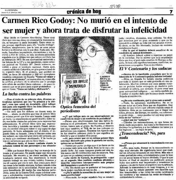 Carmen Rico Godoy, no murió en el intento de ser mujer y ahora trata de disfrutar la infelicidad  [artículo].