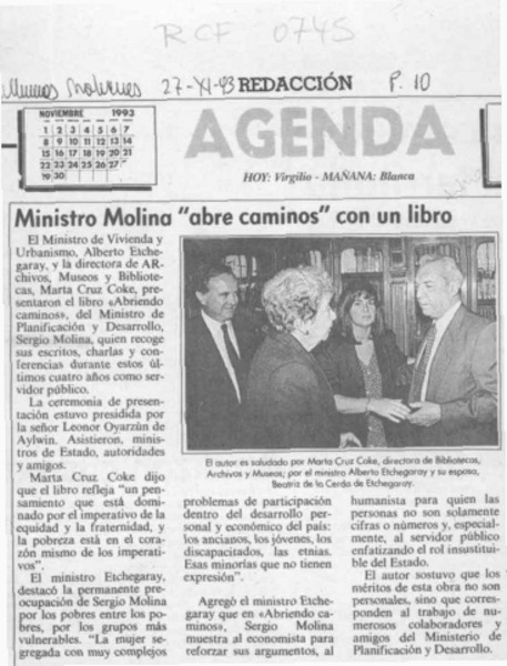 Ministro Molina "abre caminos" con un libro  [artículo].