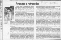 Avanzar o retroceder  [artículo] Sebastián Piñera E.