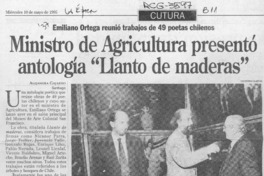Ministro de Agricultura presentó antología "Llanto de maderas"  [artículo] Alejandra Gajardo.