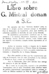 Libro sobre G. Mistral donan a S. E.