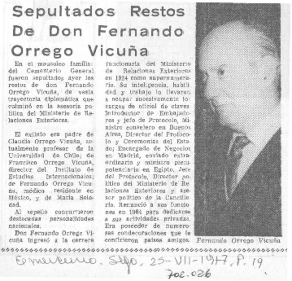 Sepultados restos de Don Fernando Orrego Vicuña.