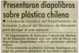 Presentaron diapolibros sobre plástica chilena.