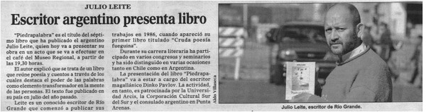 Escritor argentino presenta libro.