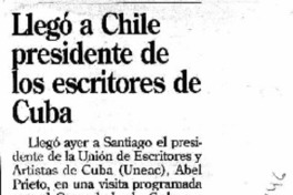 Llegó a Chile presidente de los escritores de Cuba.
