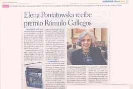 Elena Poniatowska recibe premio Rómulo Gallegos