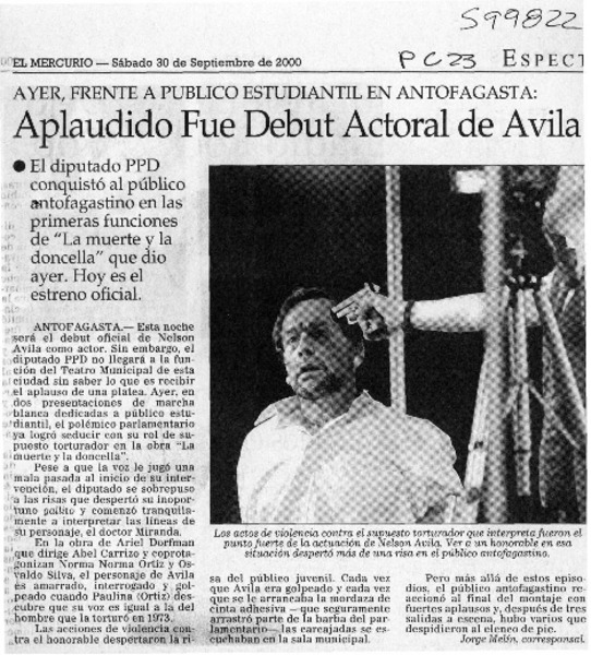 Aplaudido fue debut actoral de Avila  [artículo] Jorge Melín