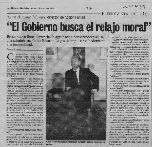 "El gobierno busca el relajo moral"  [artículo] Carlos Vergara