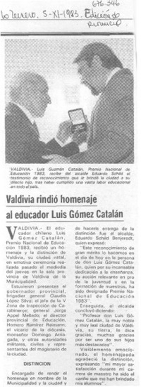 Valdivia rindió homenaje al educador Luis Gómez Catalán.