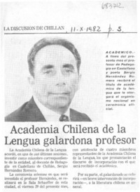 Academia de la Lengua galardona profesor.