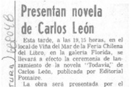 Presentan novela de Carlos León.