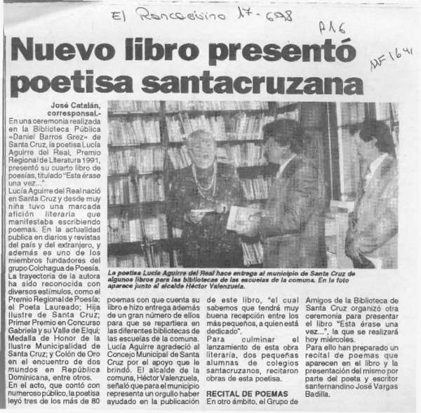 Nuevo libro presentó poetisa santacruzana  [artículo] José Catalán.