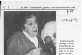 Autora Isidora Aguirre recorre liceos regionales  [artículo].