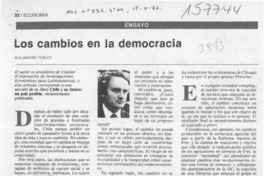 Los cambios en la democracia  [artículo] Alejandro Foxley.