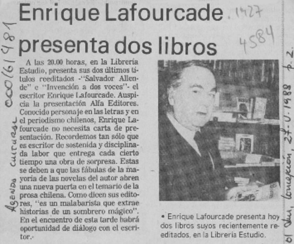 Enrique Lafourcade presenta dos libros  [artículo].