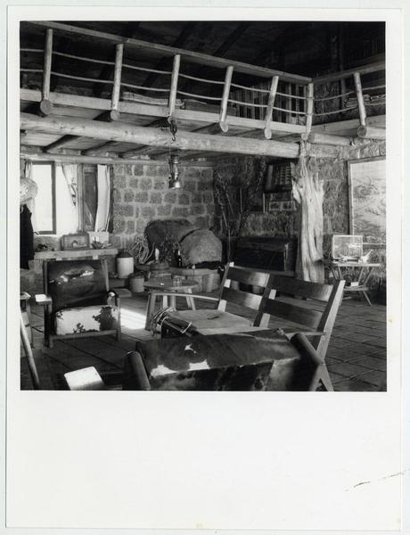[Interior de la casa de Pablo Neruda en Isla Negra]