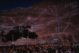 Mineros al término de su jornada en la Mina "El Salvador", 1983.