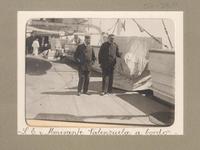 S.E. [Presidente Pedro Montt] i Almirante Valenzuela a bordo [del crucero Chacabuco]