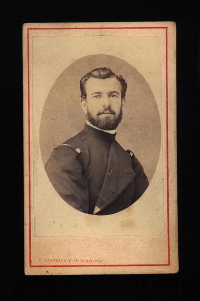 [General Benjamín Viel Gomets, retrato de medio cuerpo con uniforme]