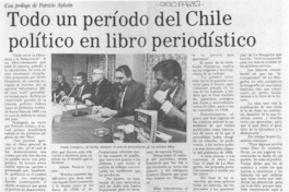 Todo un período del Chile político en libro periodístico  [artículo].