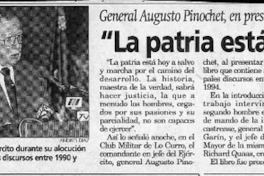 "La patria está a salvo"  [artículo] Hernán García M-C.