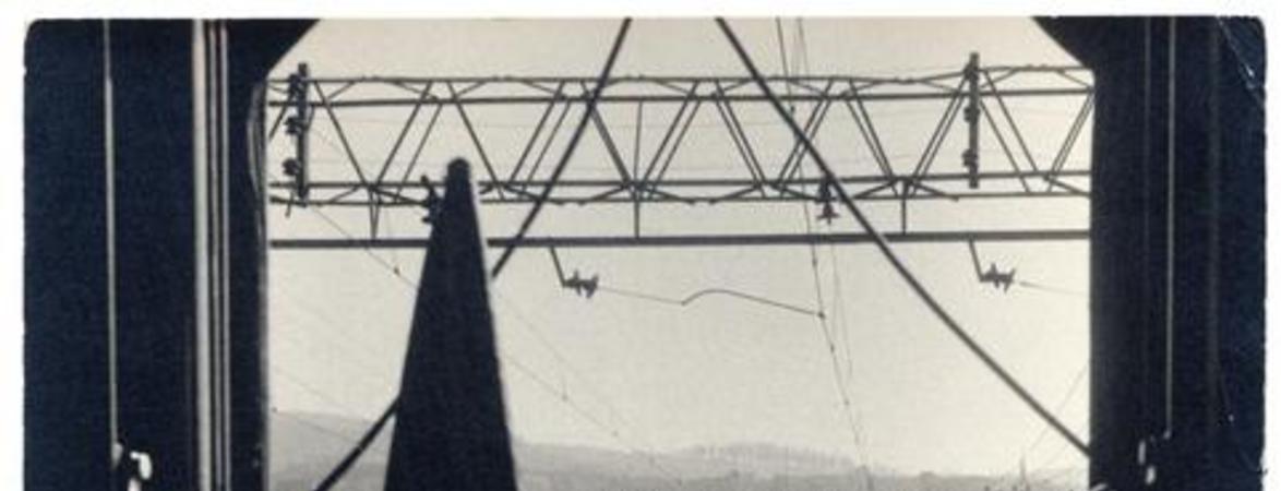 Tren saliendo de Valparaíso