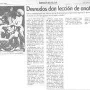Desnudos dan lección de anatomía