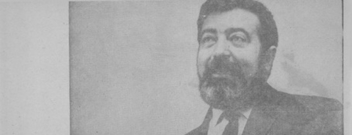 Escribir la obra del pueblo-personaje