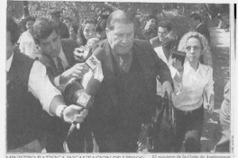 Requisan libro por recurso de Ministro Servando Jordán  [artículo].