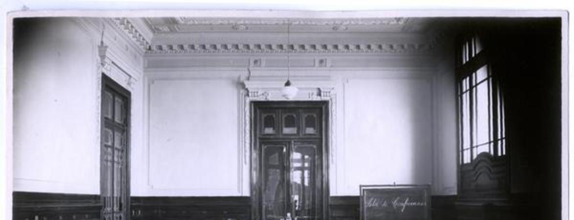 [Biblioteca Nacional 1927. Sala de Conferencias]