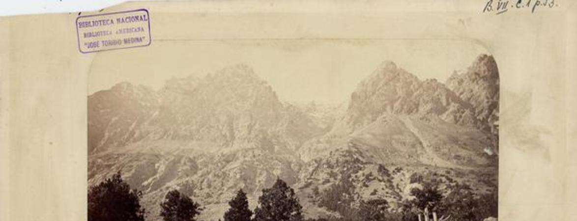 [Vista del valle en que se encuentran los] Baños de Cauquenes