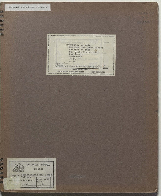 Musique pour deux pianos par Carmela Mackenna.