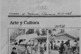 "Trompo de siete colores", de A. Galaz  [artículo] Bernardo Soria.