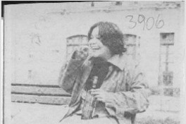 Monólogo de Radrigán accede al teatro  [artículo].