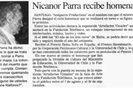 Nicanor Parra recibe homenaje Nicanor Parra recibe homenaje