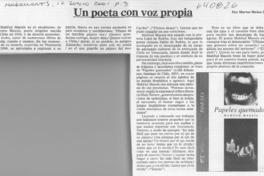 Un poeta con voz propia Un poeta con voz propia