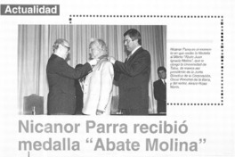 Nicanor Parra recibió medalla "Abate Molina"  [artículo]