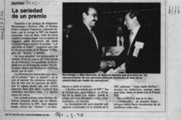 La Seriedad de un premio  [artículo].