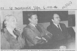 Mario Arnello asumió Dirección de Bibliotecas Mario Arnello asumió Dirección de Bibliotecas