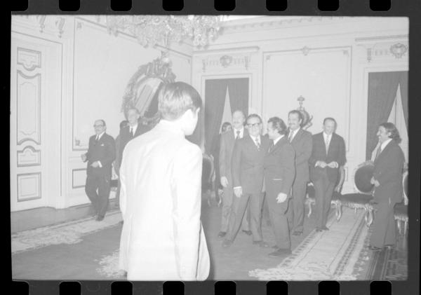 [Presidente Salvador Allende y sus ministros en La Moneda] : [La Batalla de Chile]