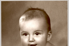 Bebé de pelo rizado] [fotografía] Kyutaro Tunekawa. - Biblioteca Nacional  Digital de Chile