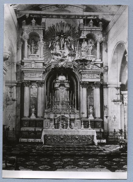 [Altar de iglesia no identificada]