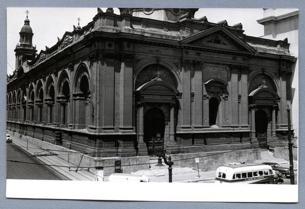 [Catedral de Santiago, parte posterior : Calles Bandera y Catedral]