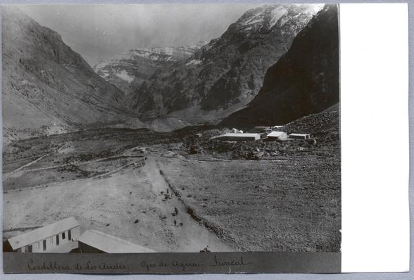 Cordillera de los Andes, Ojos de agua, Juncal