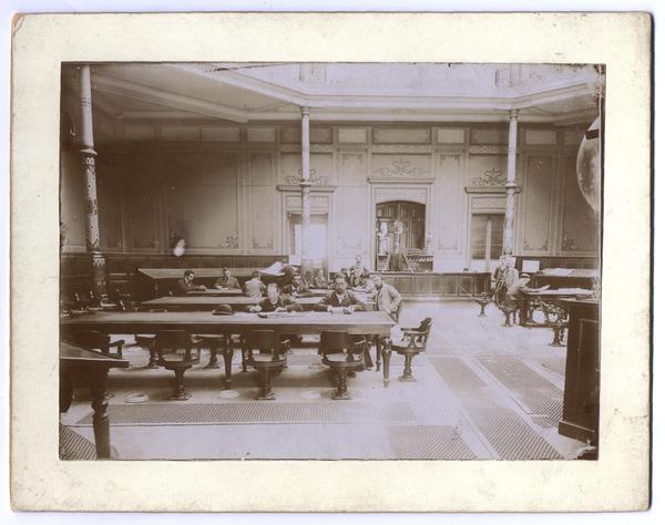 [Salón de lectura de la antigua Biblioteca Nacional]